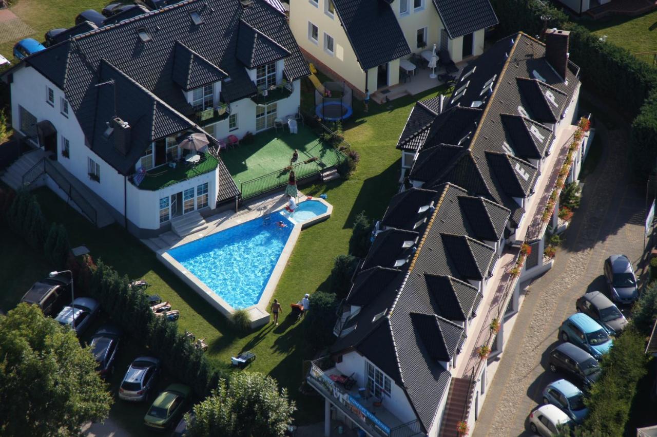 Europa Apartment *