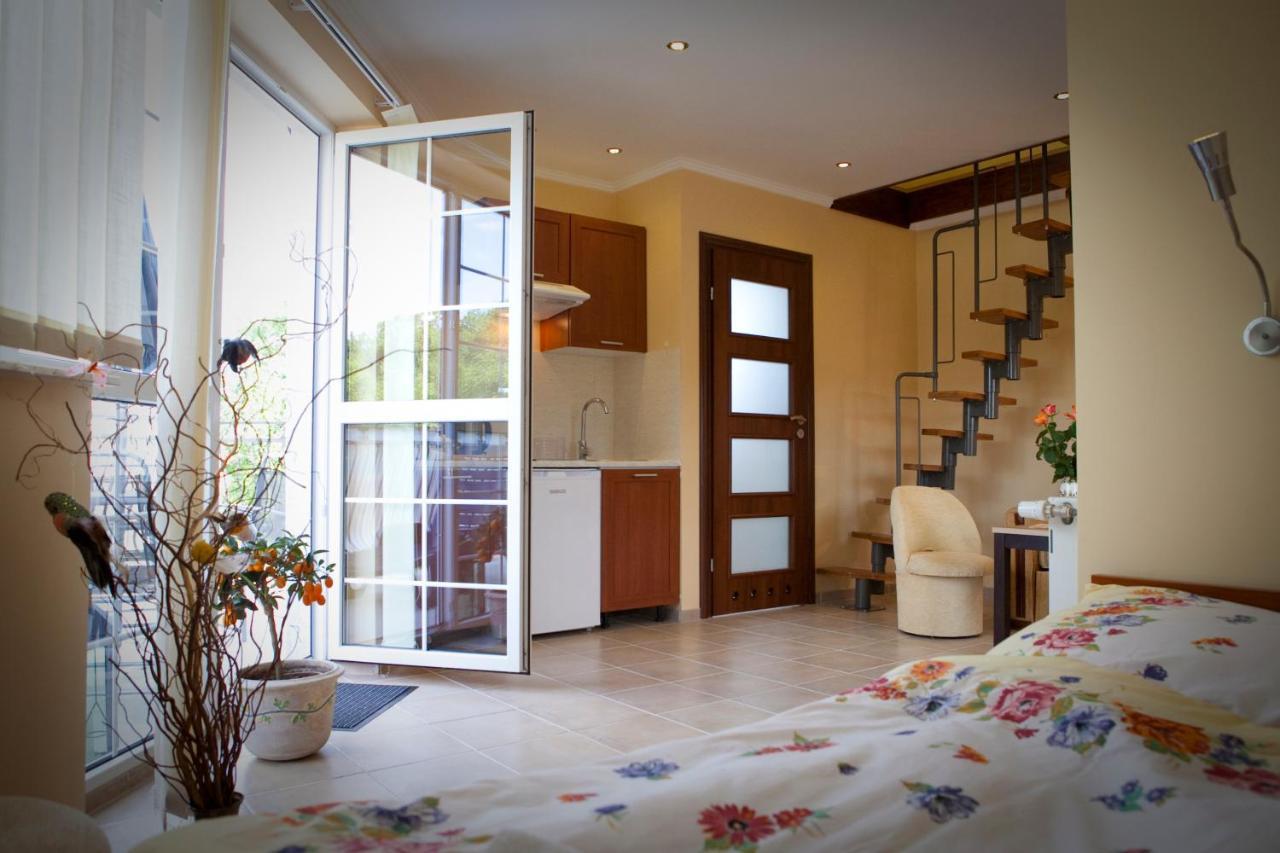 Europa Apartment *