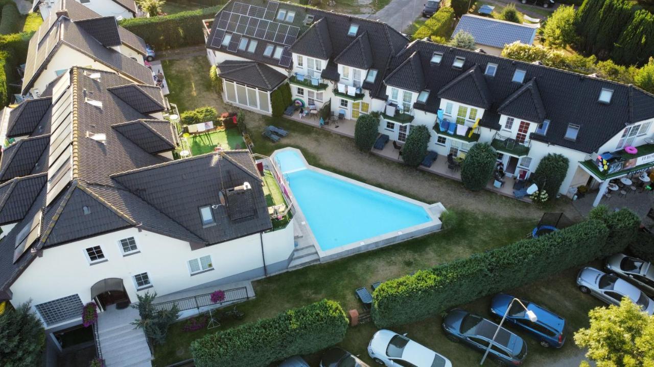 Europa Apartment *